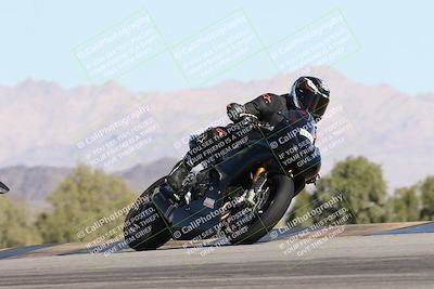 media/Dec-04-2025-Racers Edge (Thu) [[5ebc9f124d]]/3-B Group/4-Session 2 (Turn 9 Entry)/